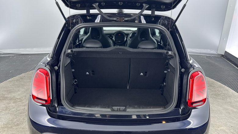 MINI Hatchback 1.5 Cooper Sport 3dr Auto Petrol Hatchback